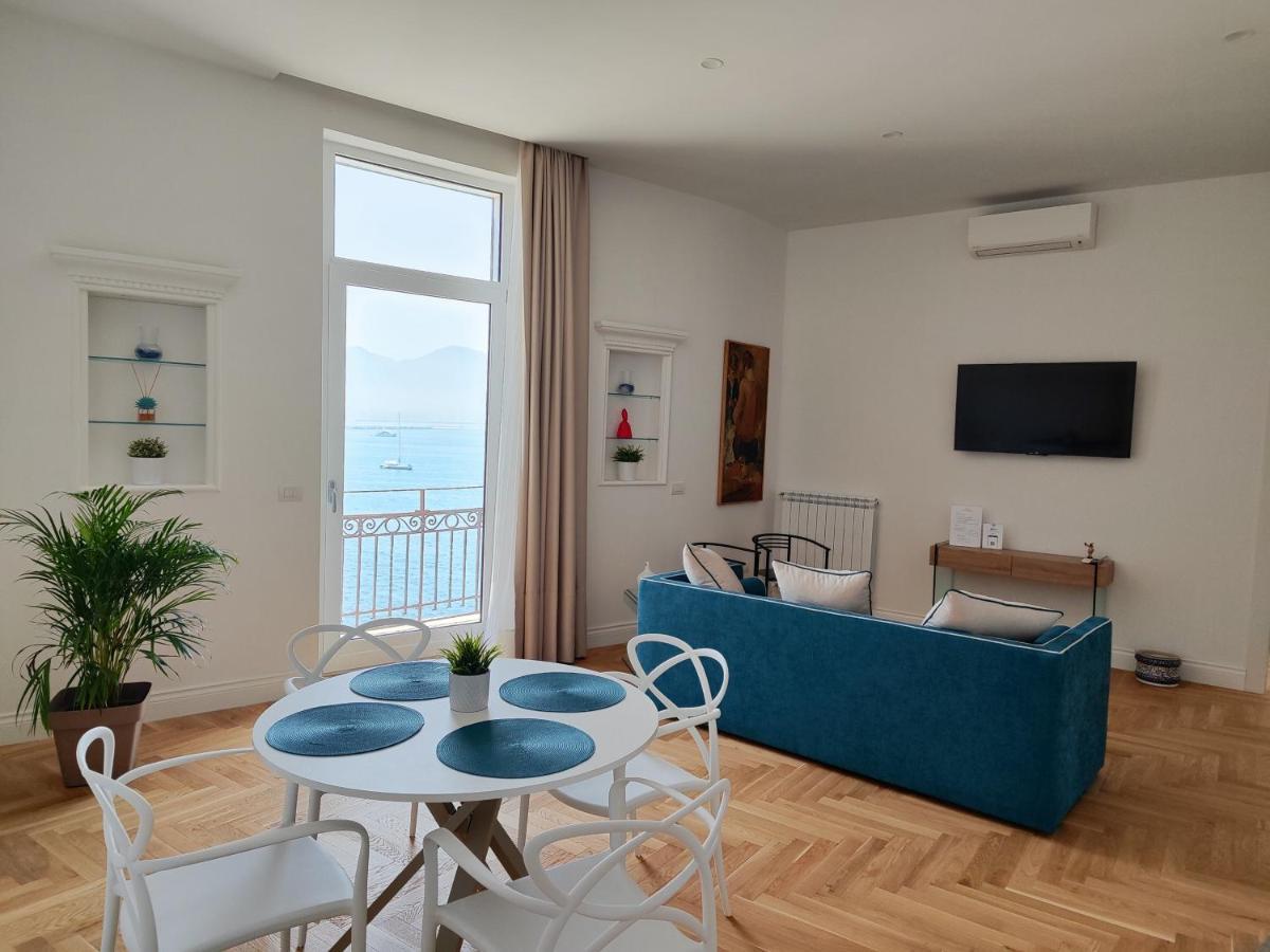 Santa Lucia Luxury Apartment Nápoles Exterior foto